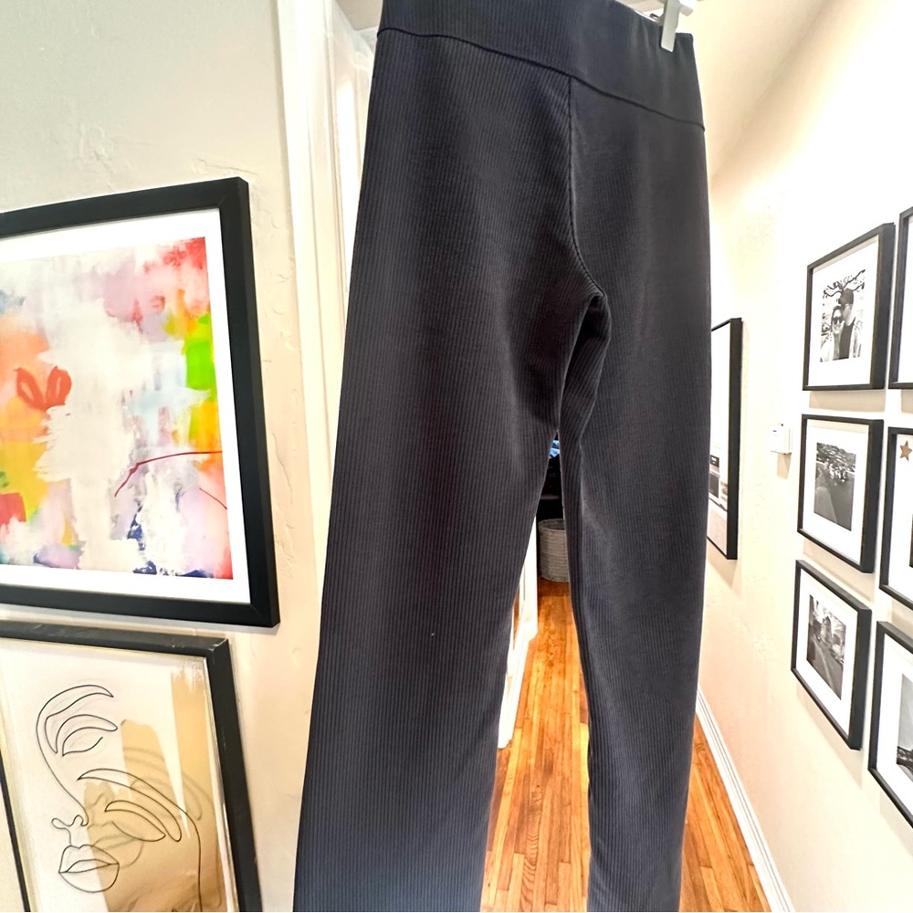 lululemon Softstreme Charcoal Ribbed Flare Pants - Picture 7 of 8